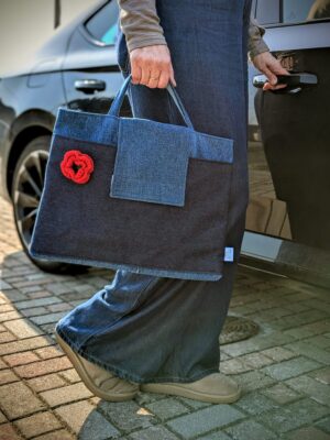 Jedinečná rifľová taška na notebook